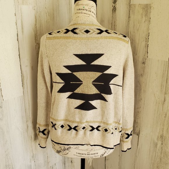 TOBI AZTEC PRINT FRINGE CARDIGAN SWEATER - Picture 3 of 6